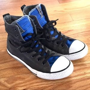 Converse high tops size 4